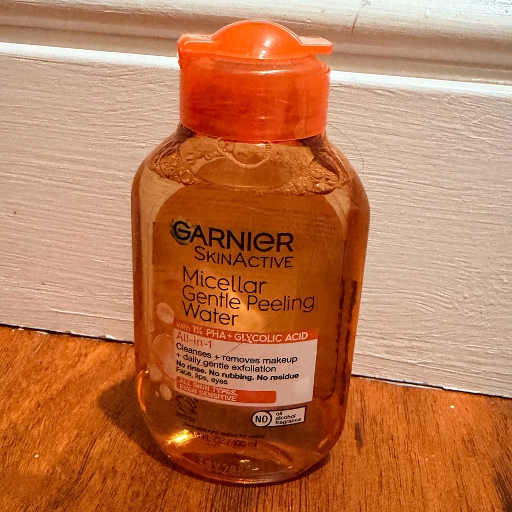 🌶5/$16 Garnier micellar gentle peeling water 3.4oz  size NWT